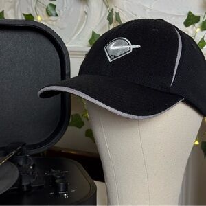 Nike Black Fitted Baseball Cap Hat L/XL